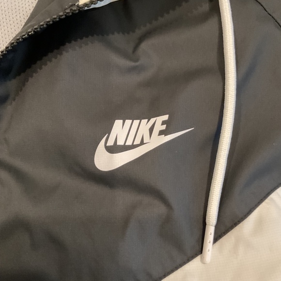 Nike Size Large Jacket - Picture 7 of 8